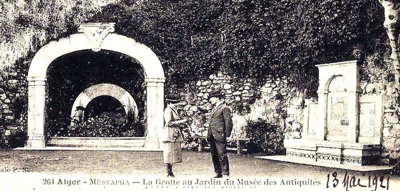 1487- Alger - Mustapha - Grotte2 du Jardin du Musee des Antiquites.jpg